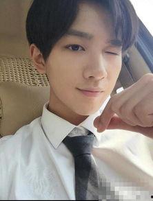 李宏毅娱乐圈爆料,揭秘明星幕后真相