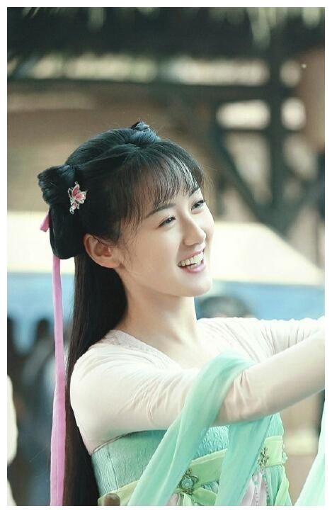 袁冰妍最新爆料剧照,神秘角色引期待