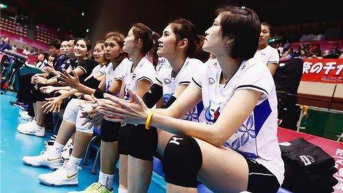 亚洲在线女同在线观看,在线观看的温馨瞬间